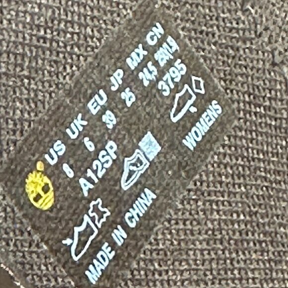 Women's Size 8 Timberland boots - Picture 5 of 16